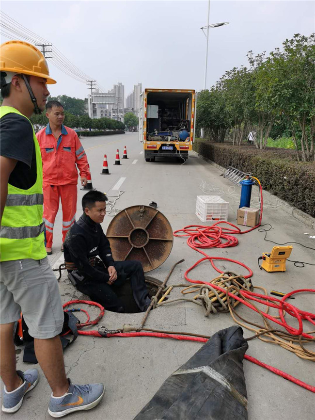 前郭翻衬法管道修复技术主要工序